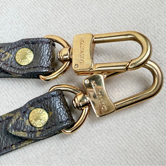 Louis Vuitton Monogram Canvas Adjustable Shoulder Strap 38” Gold HW - Picture 8 of 9
